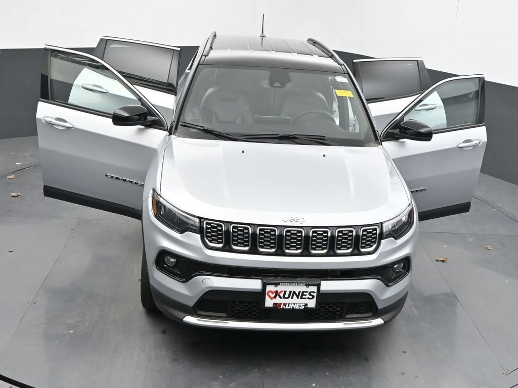 Used 2025 Jeep Compass Limited AWD/4WD image 63