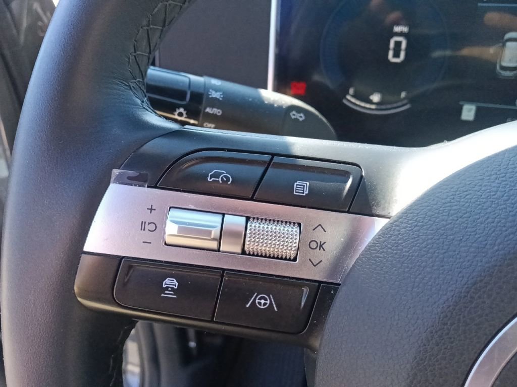 Used 2025 Hyundai Tucson XRT image 17