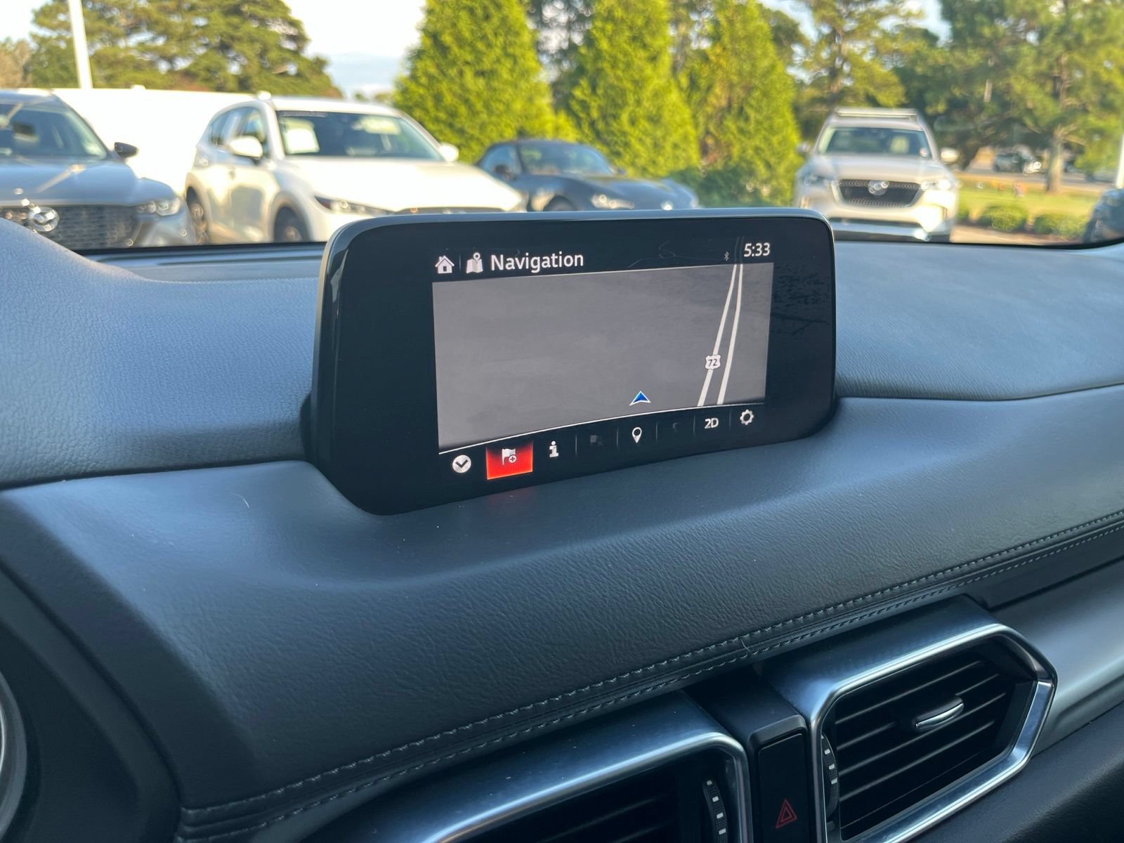 Used 2018 MAZDA CX-5 Touring w/ Preferred Equipment Package FWD image 22