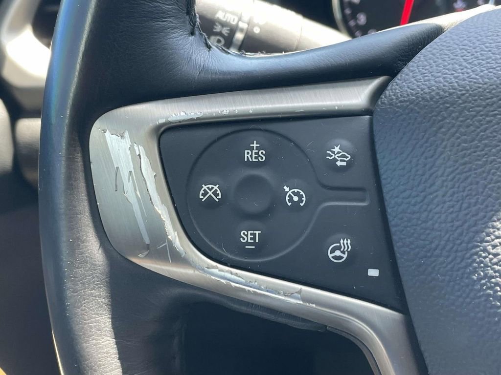 Used 2017 GMC Acadia Denali w/ Technology Package FWD image 26