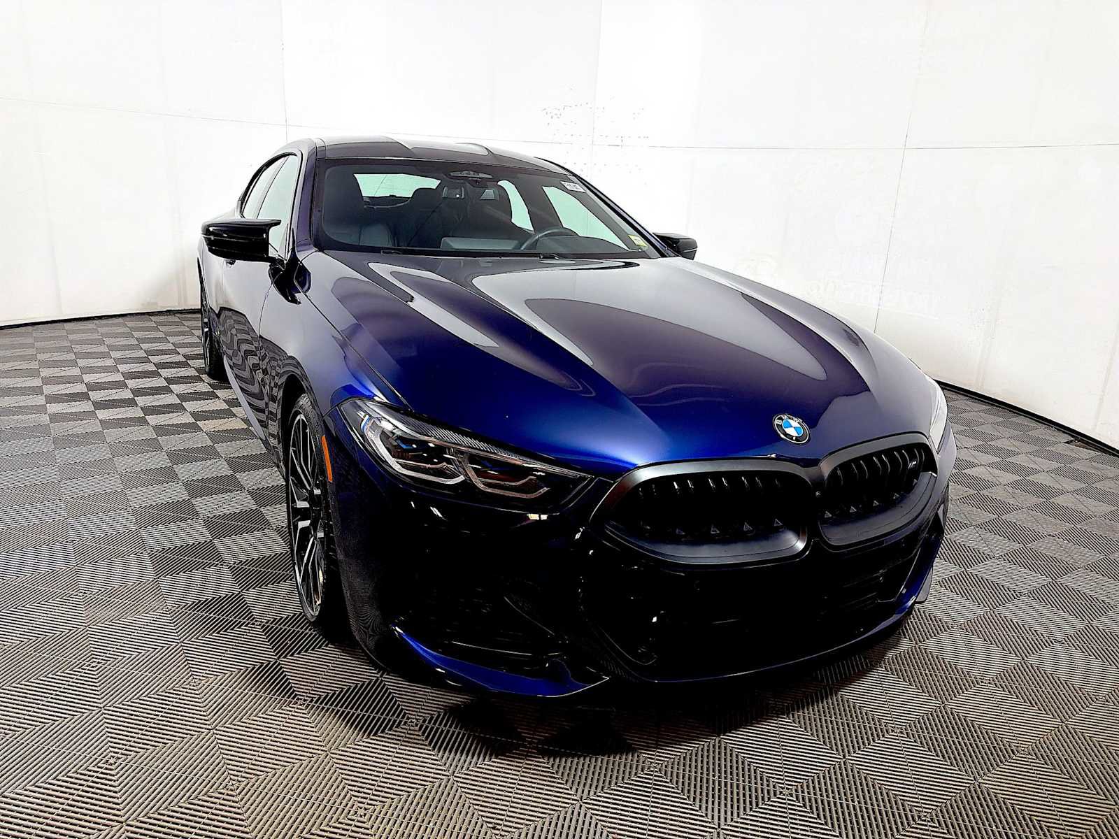 Used 2026 BMW M850i xDrive AWD/4WD image 2
