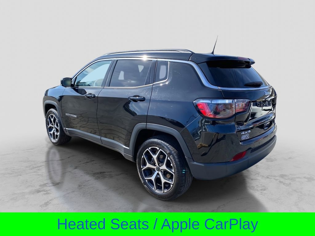 Used 2025 Jeep Compass Limited image 3