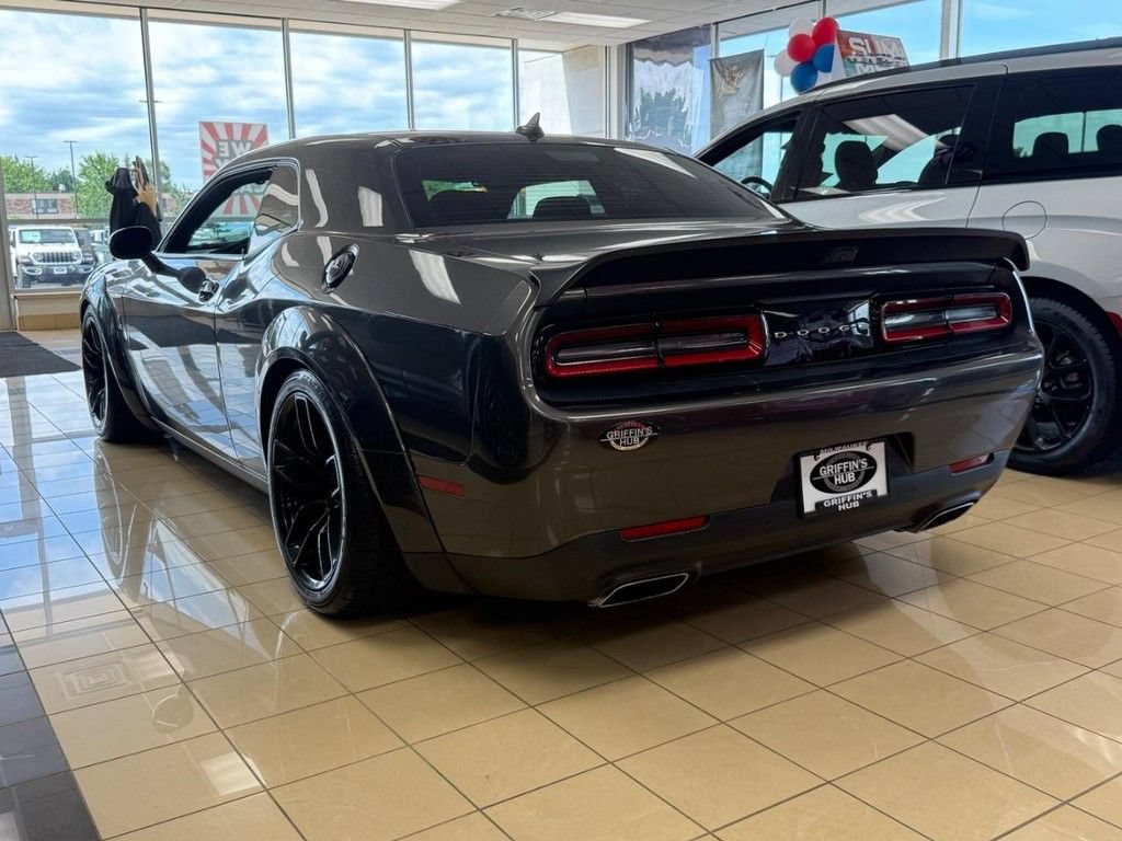 Used 2019 Dodge Challenger R/T Scat Pack RWD image 4