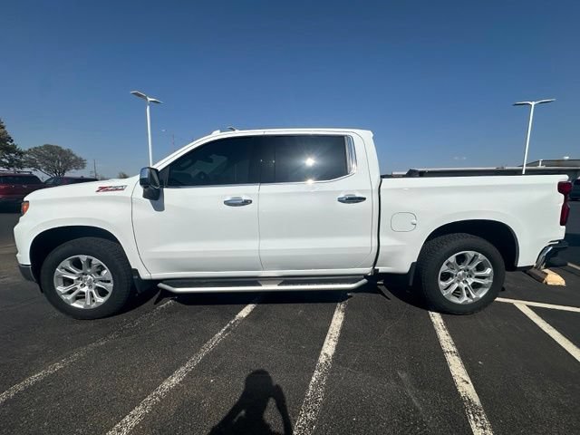 Used 2022 Chevrolet Silverado 1500 LTZ AWD/4WD image 4