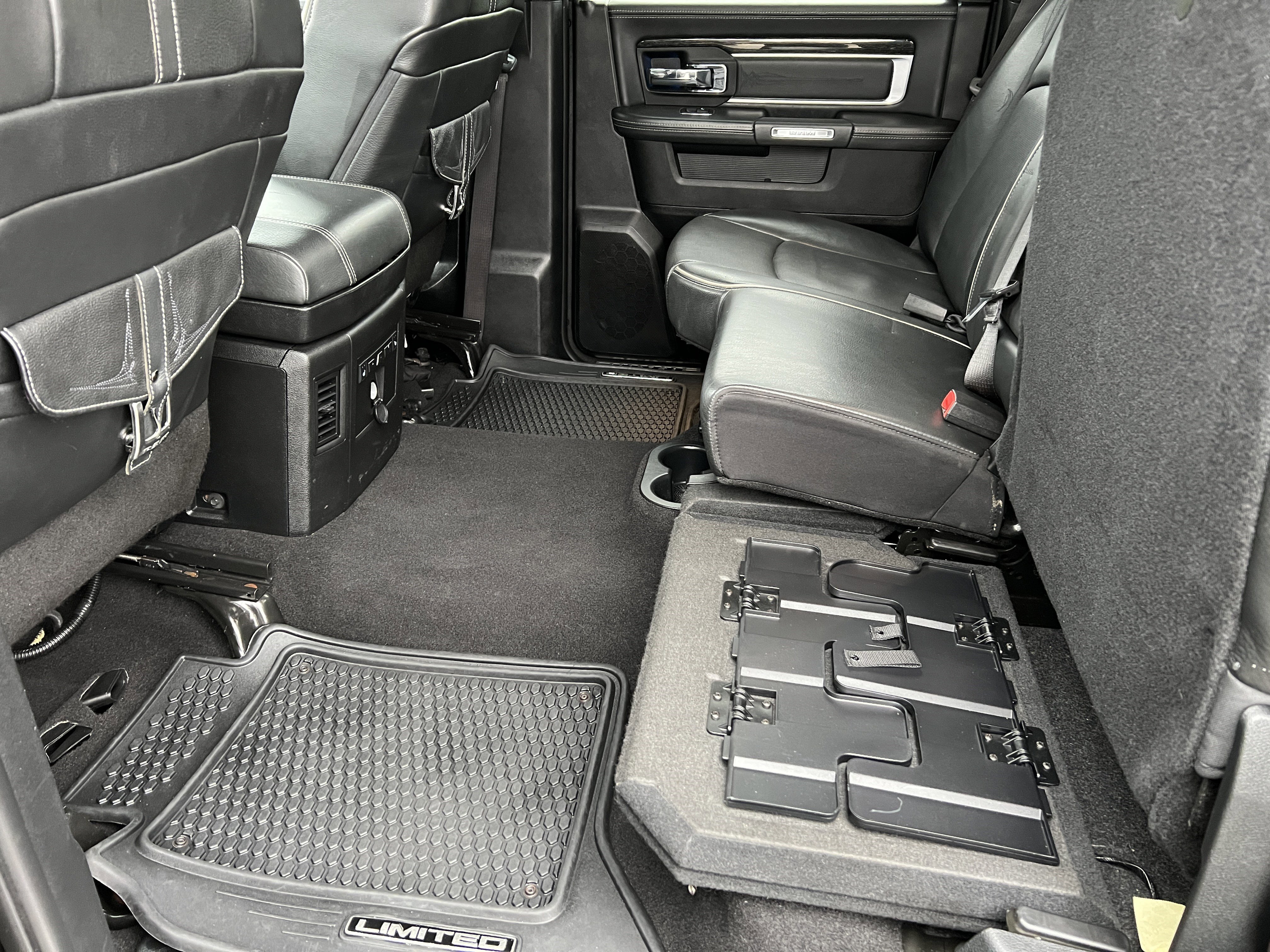 Used 2018 RAM 1500 Limited image 17