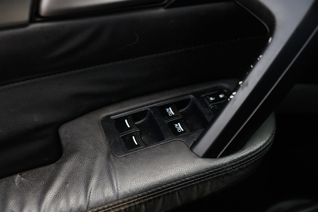Used 2010 Acura TL image 39