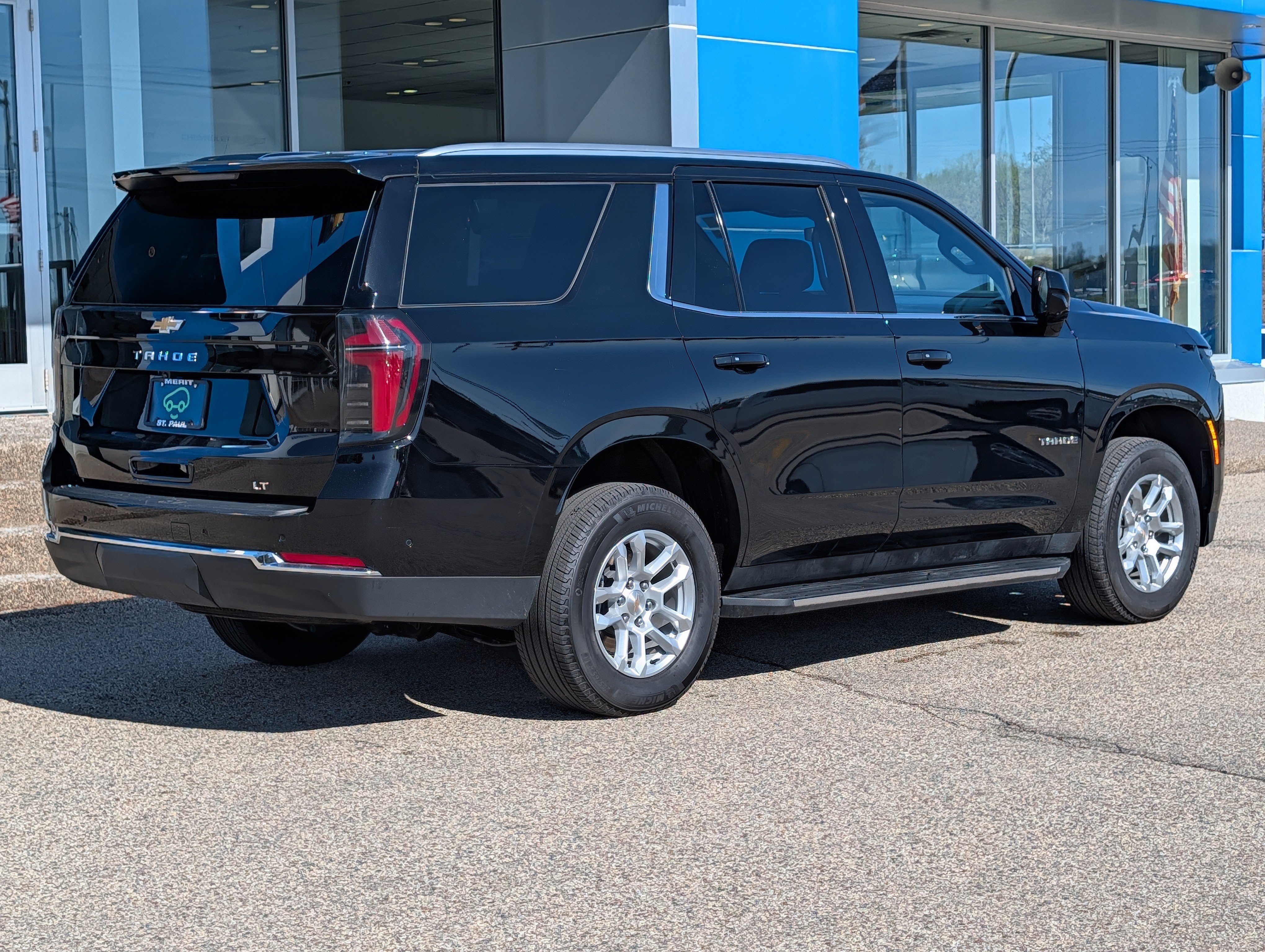 Certified 2025 Chevrolet Tahoe LT AWD/4WD image 3