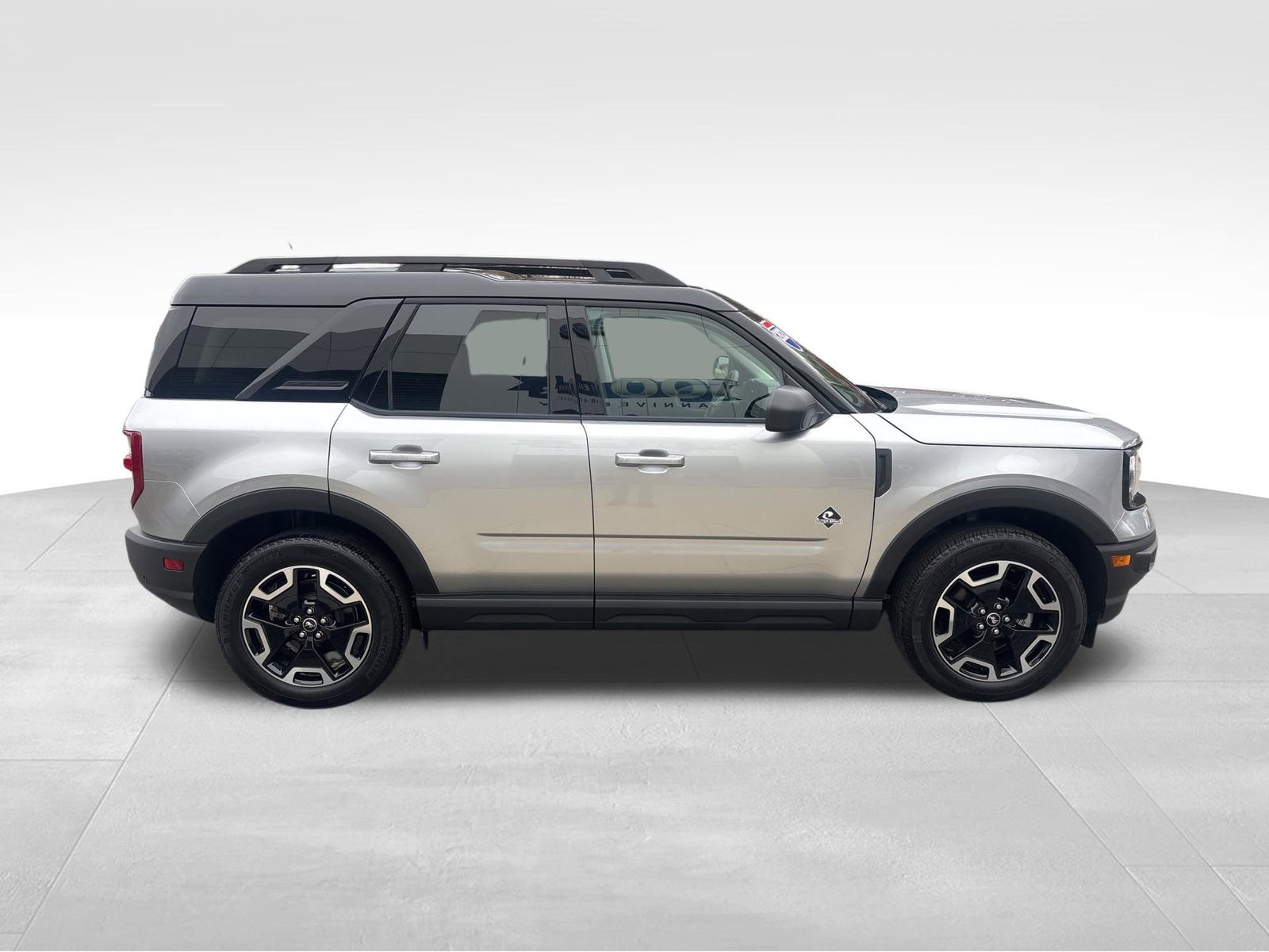 Used 2023 Ford Bronco Sport Outer Banks w/ Tech Package image 7