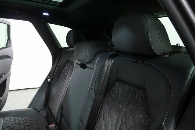 New 2025 Audi SQ5 Premium Plus AWD/4WD image 22