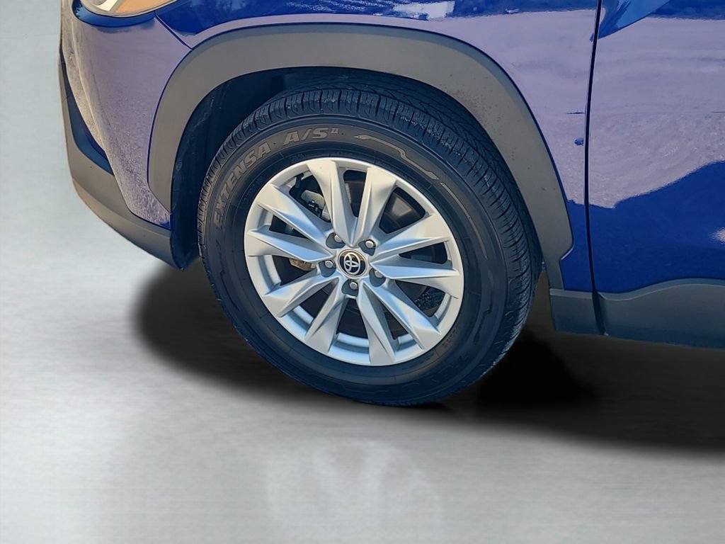 Certified 2023 Toyota Corolla Cross LE FWD image 24
