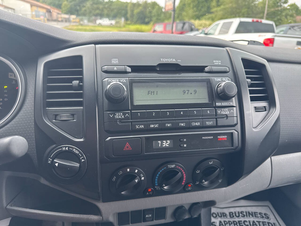 Used 2012 Toyota Tacoma 4x4 Regular Cab image 23