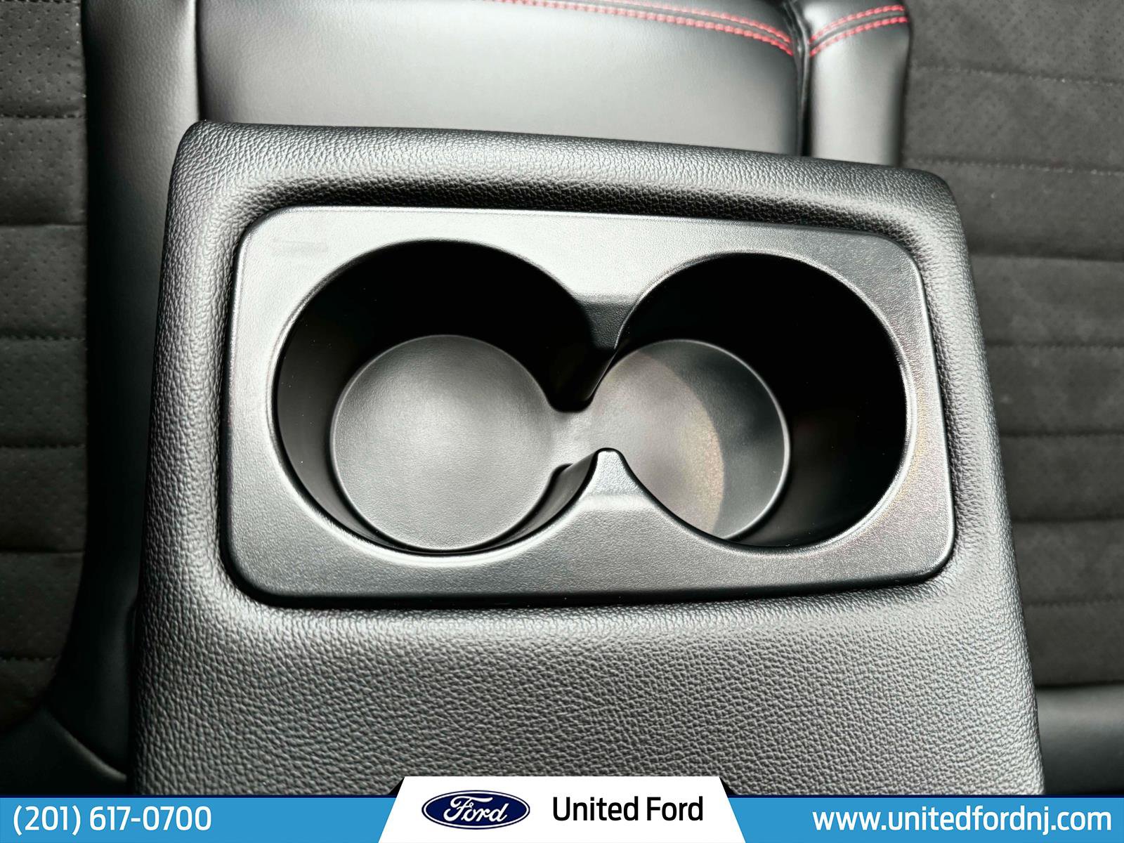 Used 2022 Ford Escape SEL w/ SEL Stealth AWD Package image 31