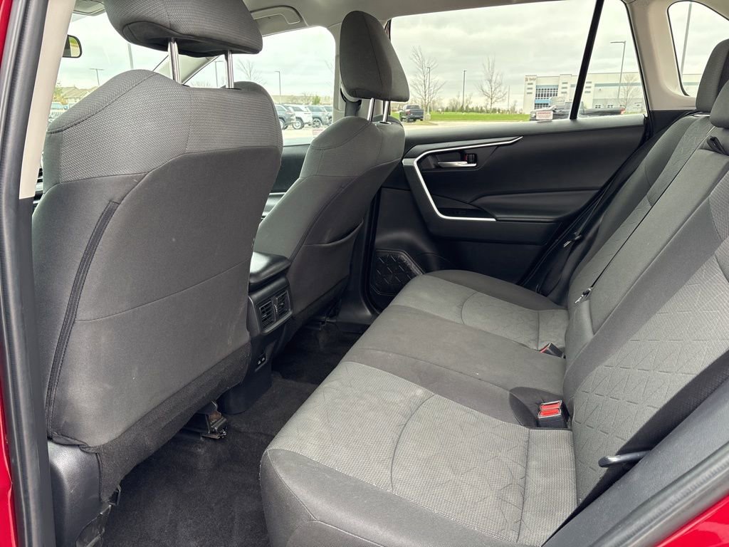 Used 2023 Toyota RAV4 XLE image 9