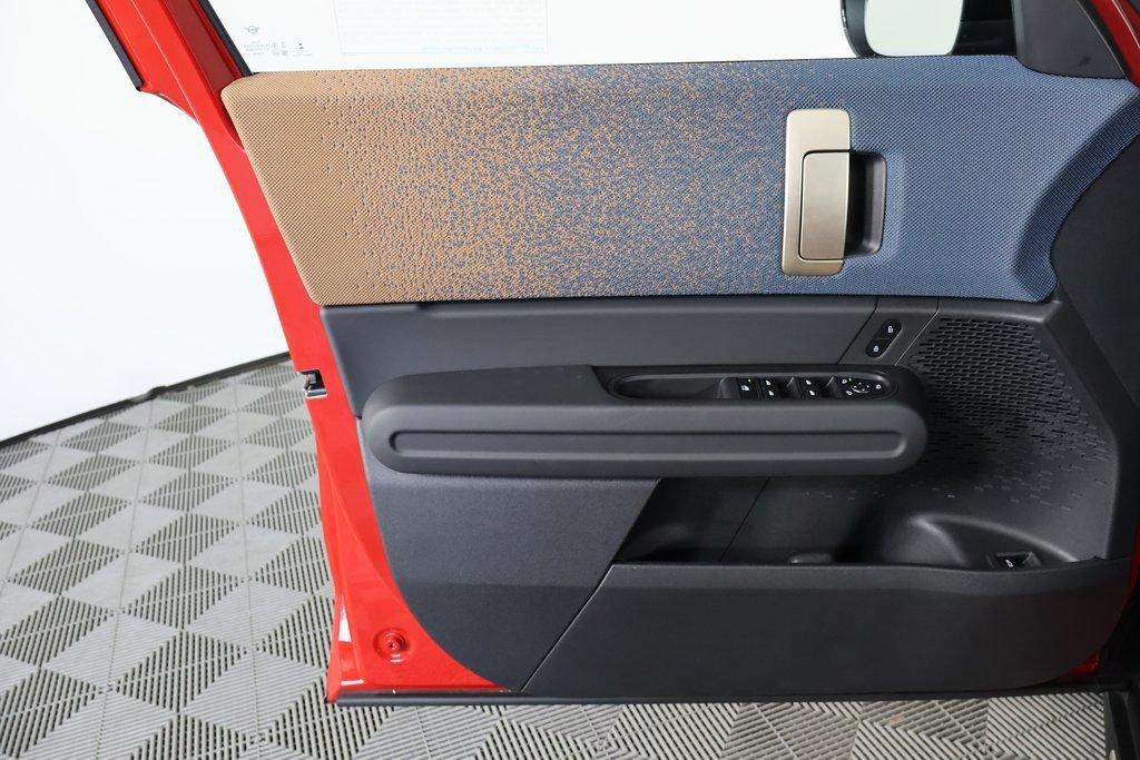 Certified 2025 MINI Cooper Countryman S AWD/4WD image 12