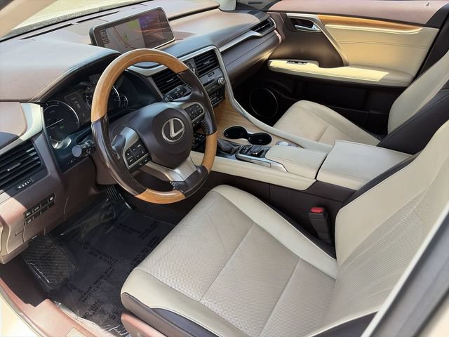 Used 2018 Lexus RX 450hL Premium w/ Premium Package AWD/4WD image 19