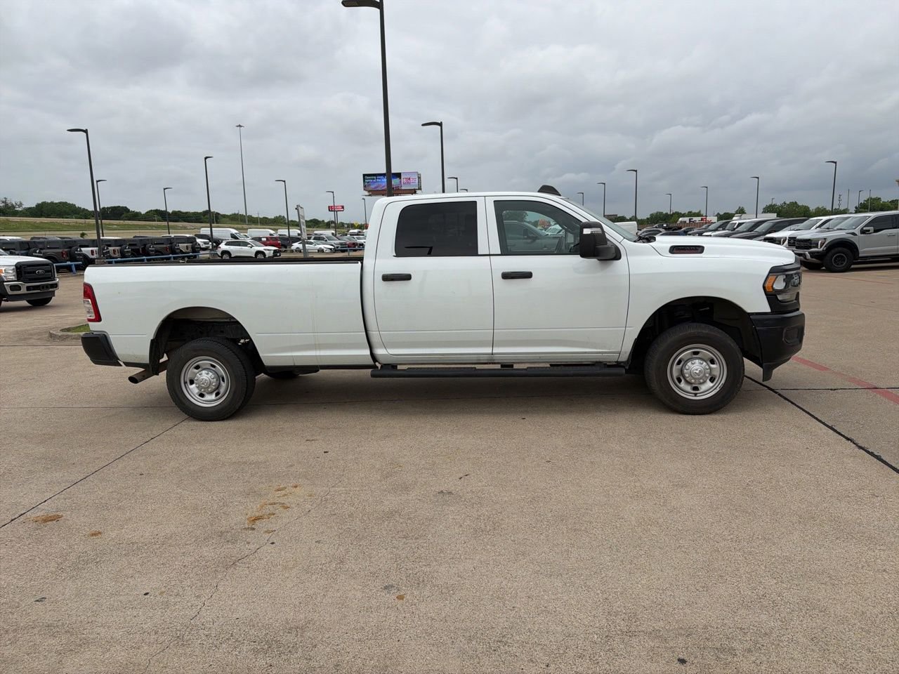 Used 2024 RAM 2500 Tradesman w/ Protection Group image 7
