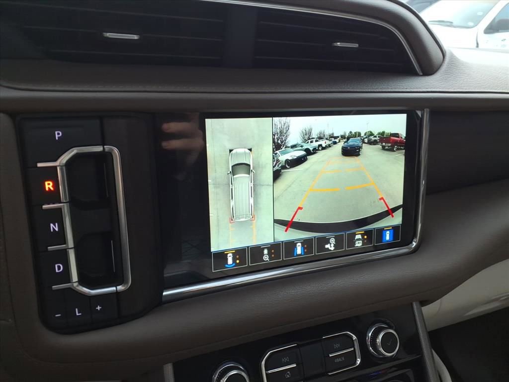 Used 2023 GMC Yukon Denali image 16