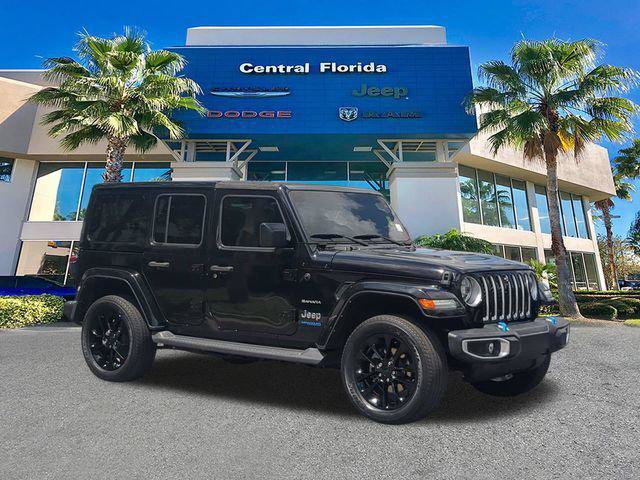 Certified 2022 Jeep Wrangler Unlimited Sahara w/ Cold Weather Group AWD/4WD image 2