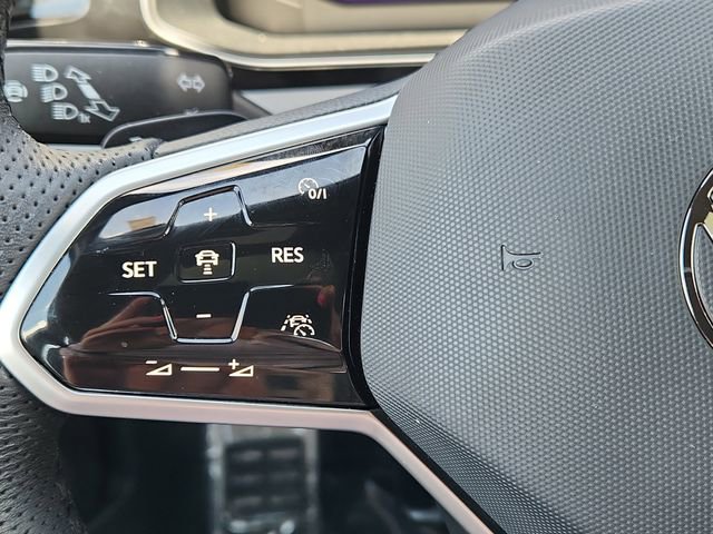 Certified 2025 Volkswagen Jetta GLI Autobahn FWD image 16