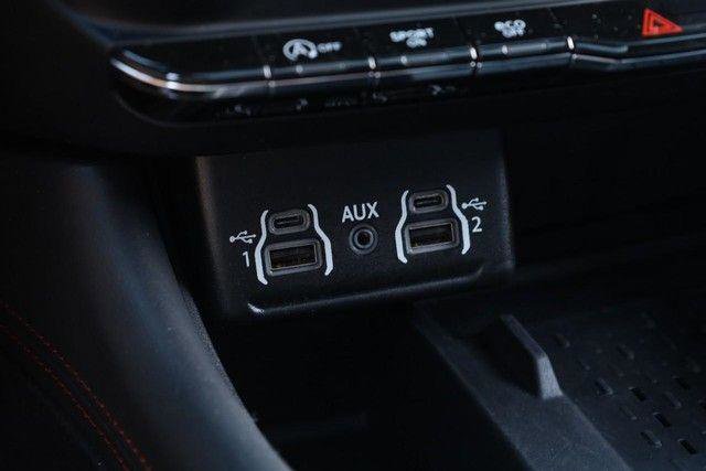 Used 2025 Dodge Durango GT AWD/4WD image 18