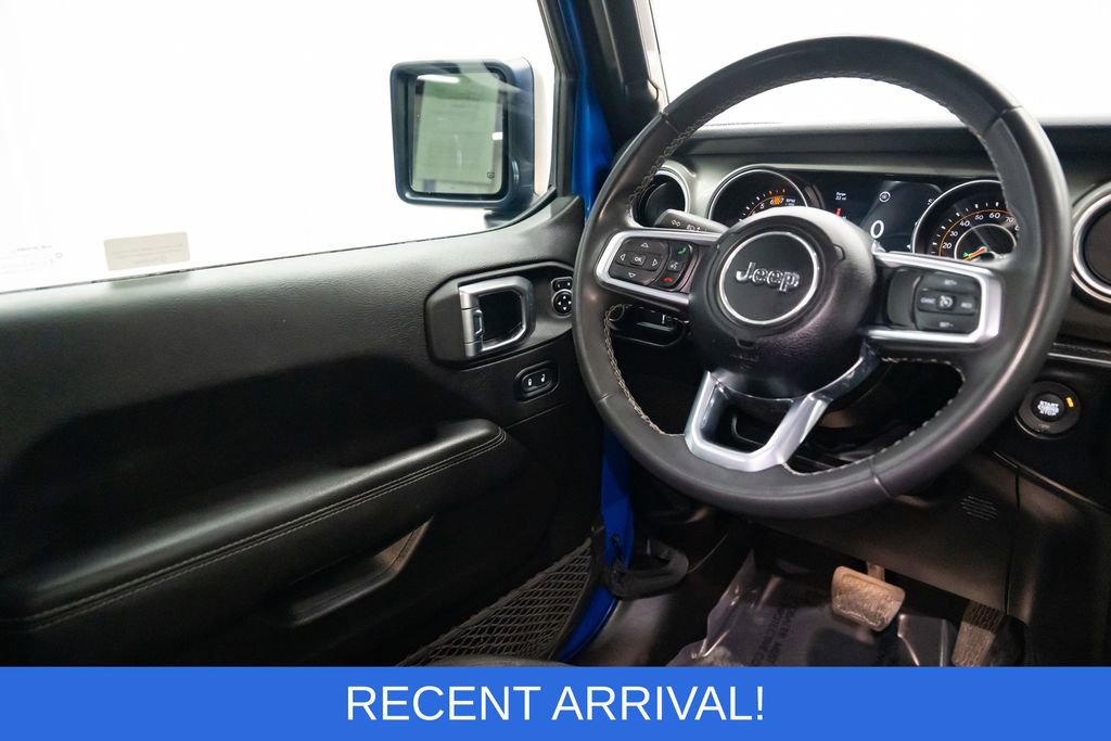 Used 2023 Jeep Wrangler Sahara image 11