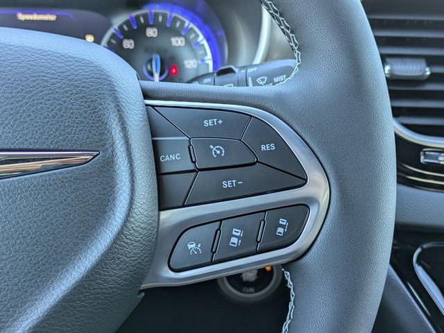 New 2026 Chrysler Voyager LX FWD image 26