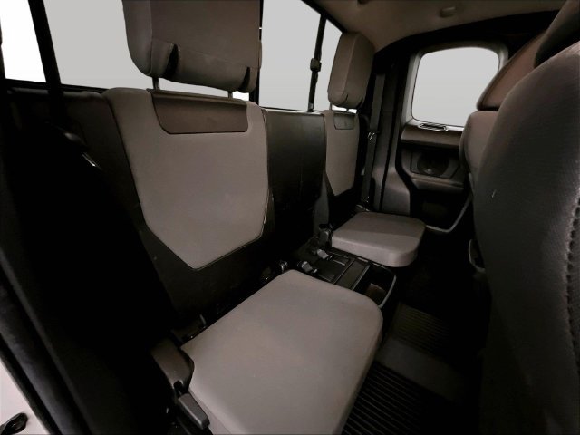 Used 2022 Toyota Tacoma SR w/ SR Convenience Package AWD/4WD image 26