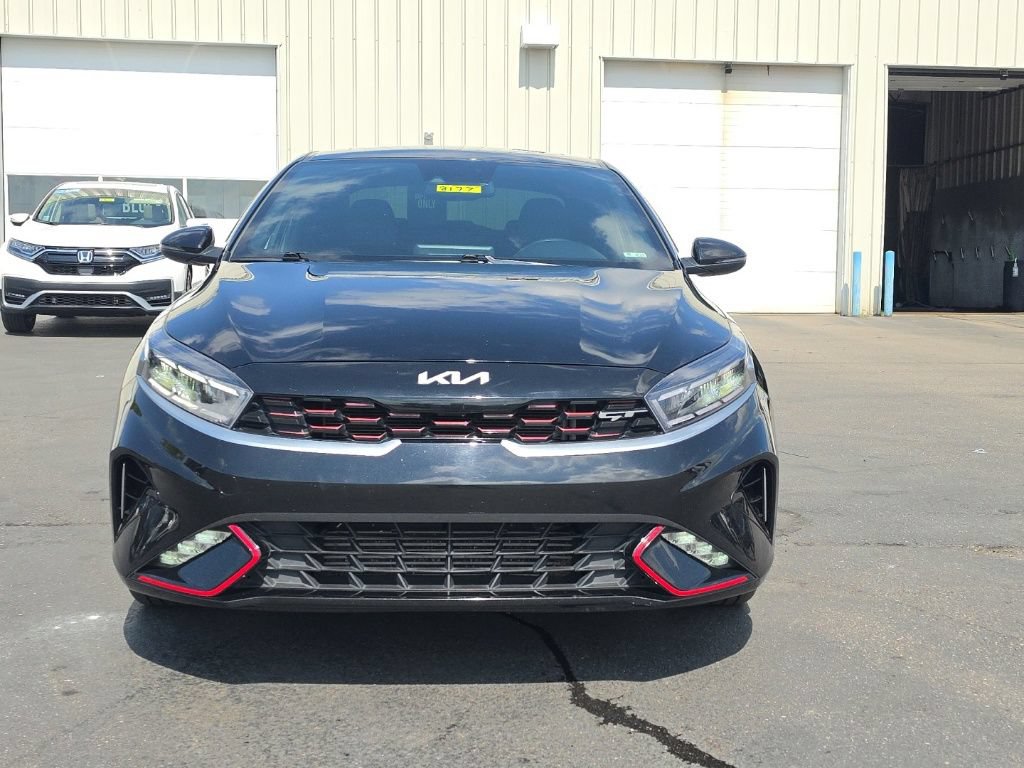 Used 2024 Kia Forte GT FWD image 2