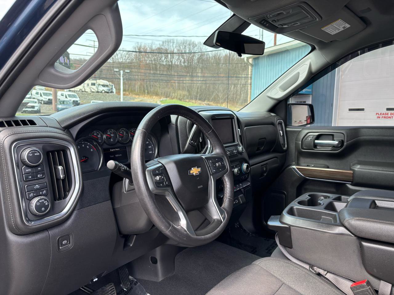 Used 2022 Chevrolet Silverado 1500 LT image 14