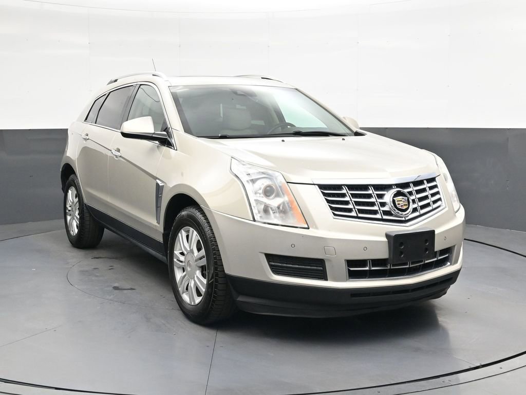 Used 2014 Cadillac SRX Luxury w/ Driver Awareness Package FWD image 2