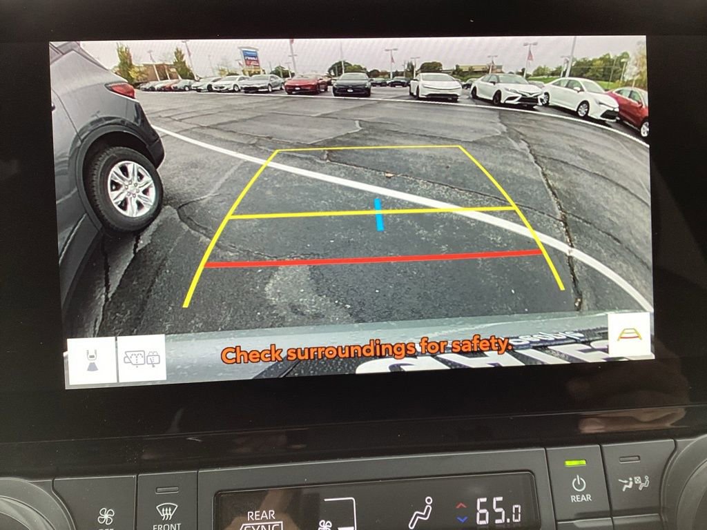 Used 2025 Toyota Grand Highlander AWD image 20