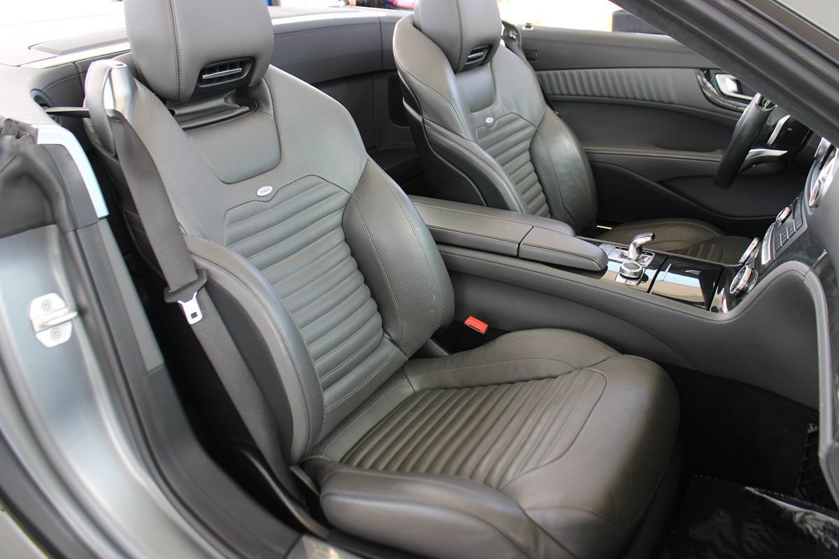 Used 2017 Mercedes-Benz SL 550 image 23