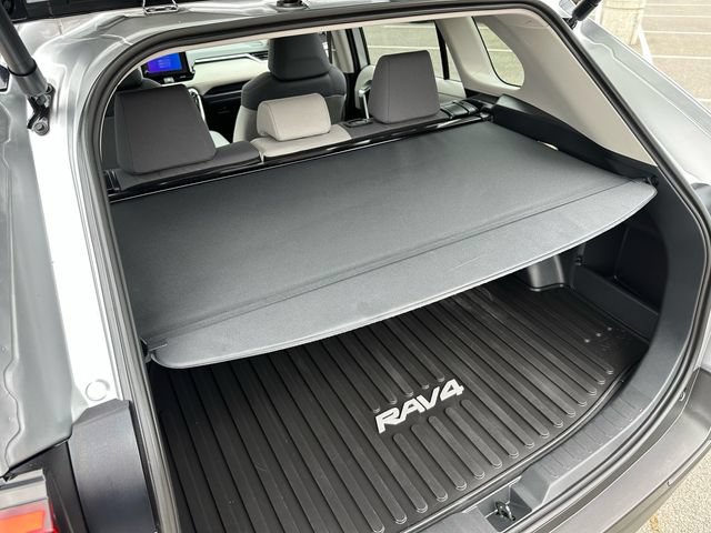 Certified 2025 Toyota RAV4 XLE w/ Convenience Package AWD/4WD image 31