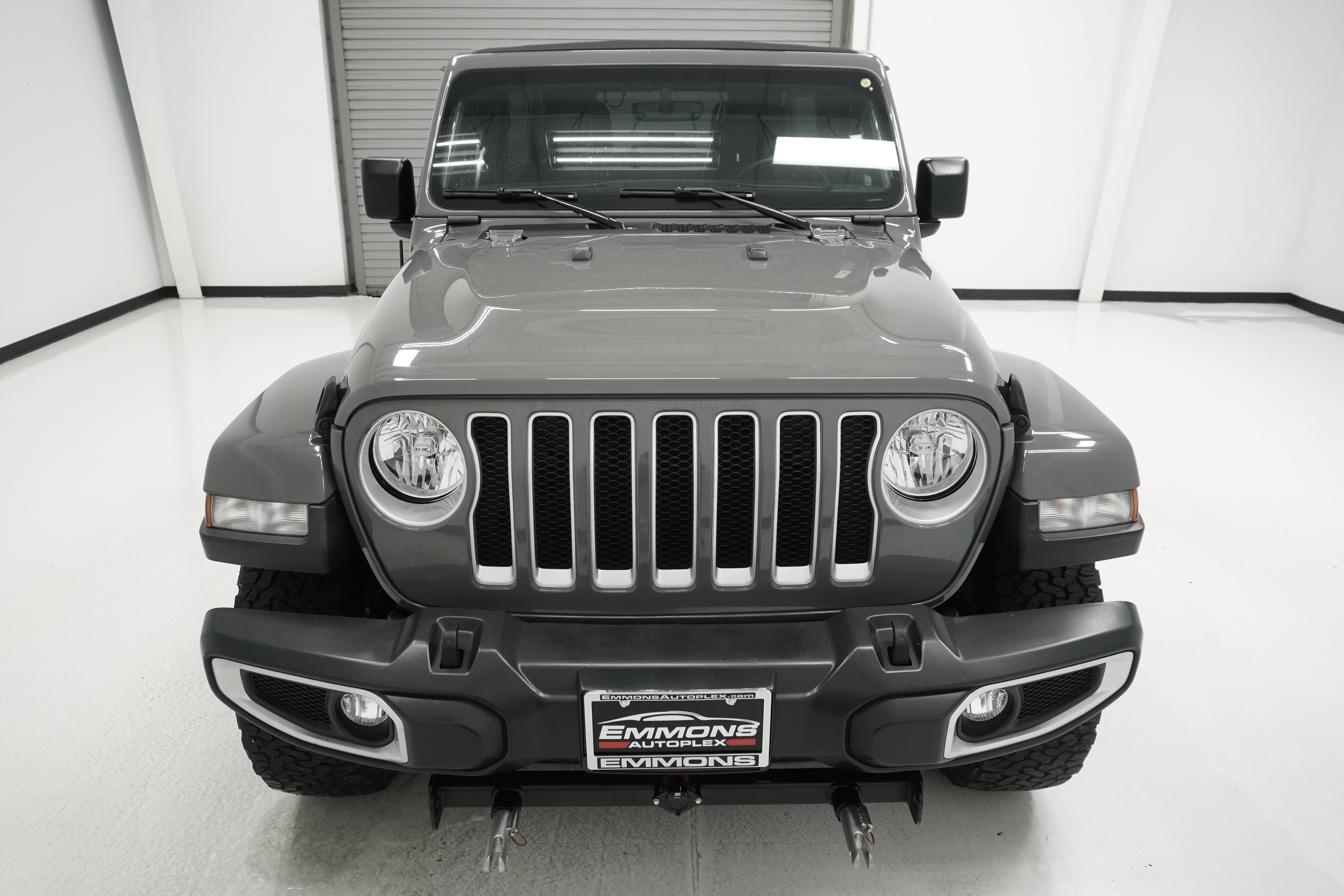 Used 2021 Jeep Wrangler Unlimited Sahara AWD/4WD image 2