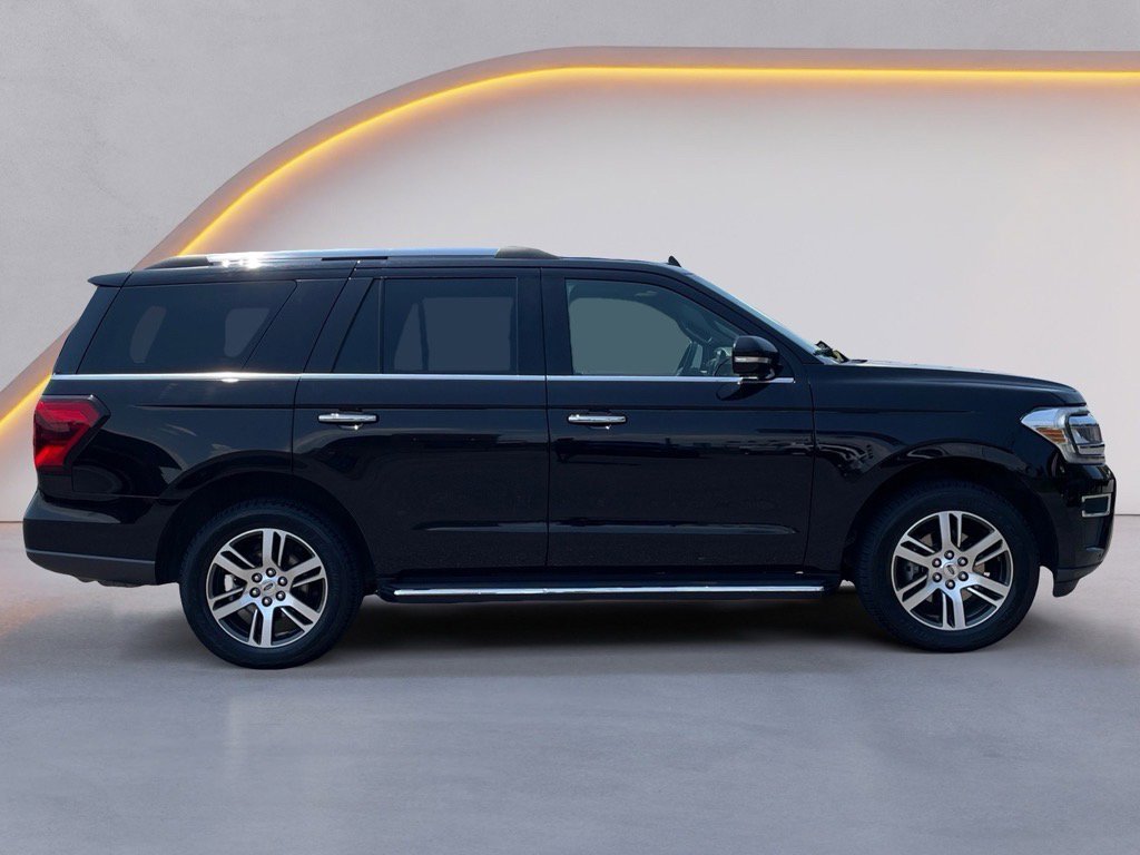 Used 2023 Ford Expedition Limited AWD/4WD image 8
