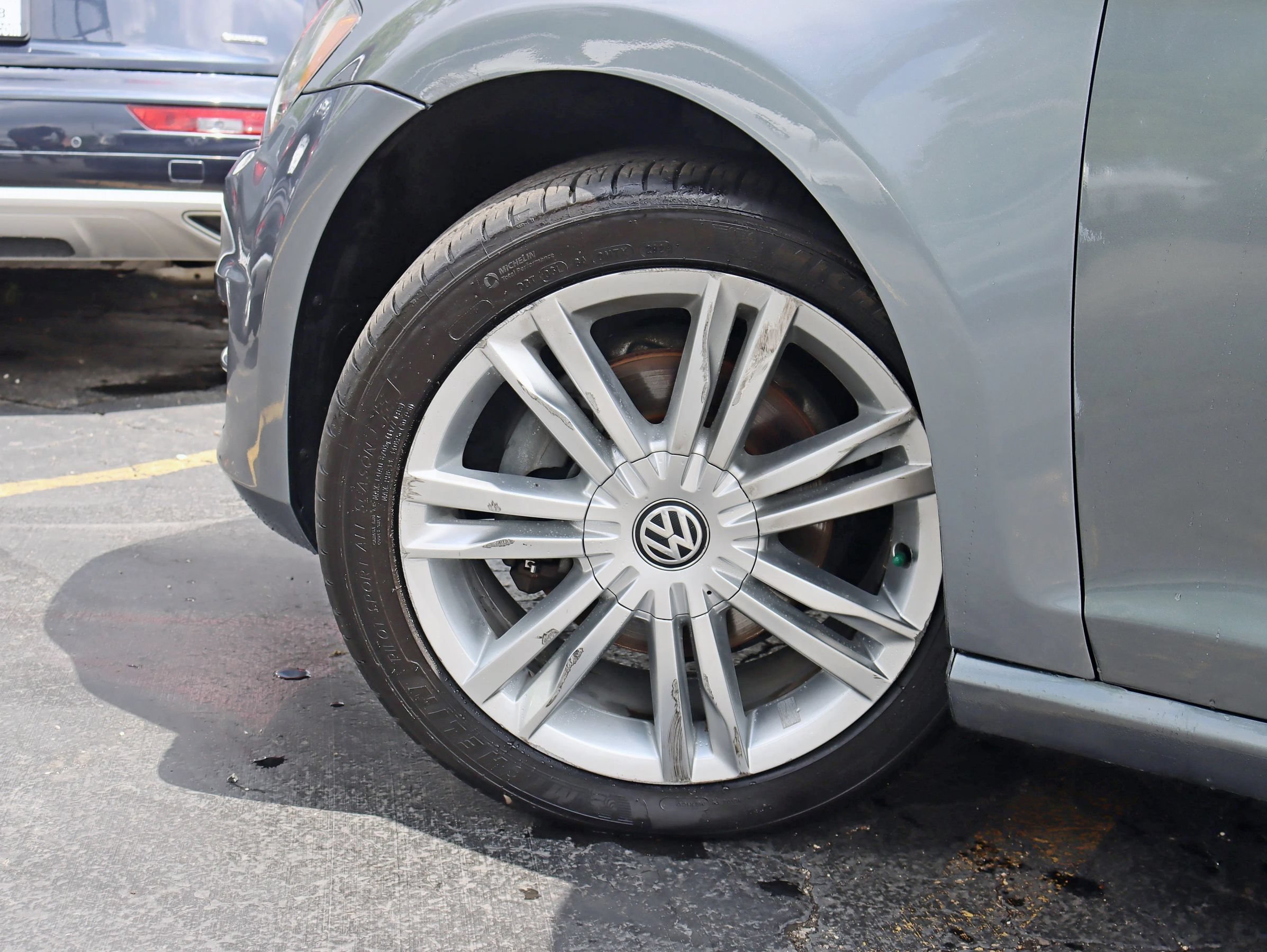 Used 2015 Volkswagen Golf TDI SE FWD image 15