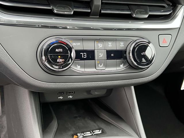 Used 2025 Buick Envista Preferred w/ Convenience I Package image 24