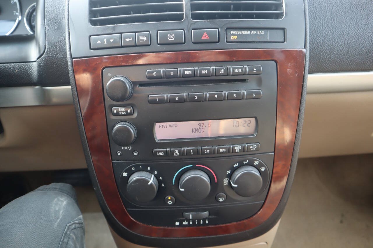 Used 2006 Chevrolet Uplander LT AWD/4WD image 29