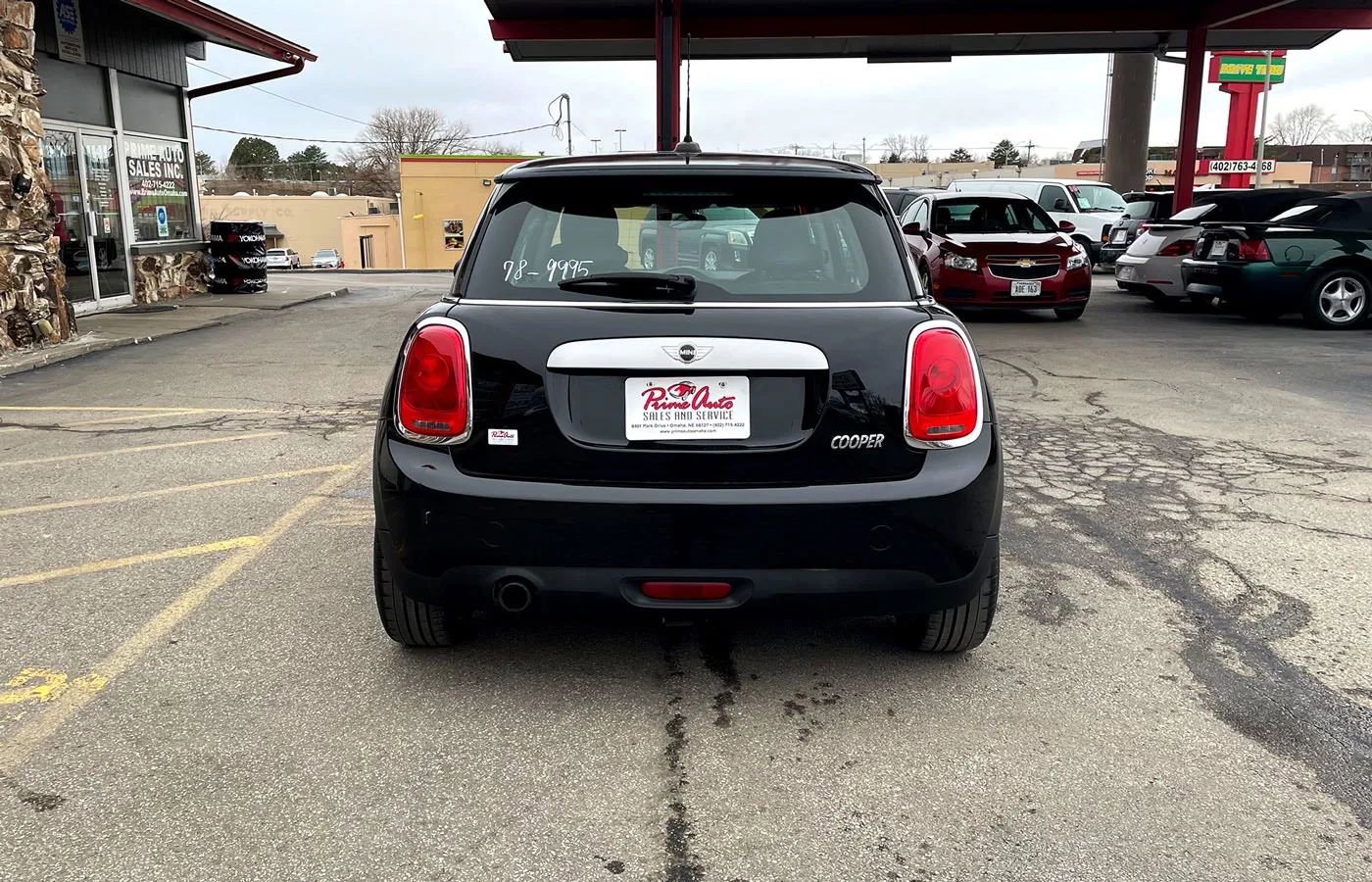 Used 2015 MINI Cooper 2-Door Hardtop image 5