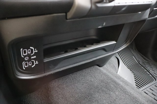 Used 2025 RAM 3500 Big Horn image 26