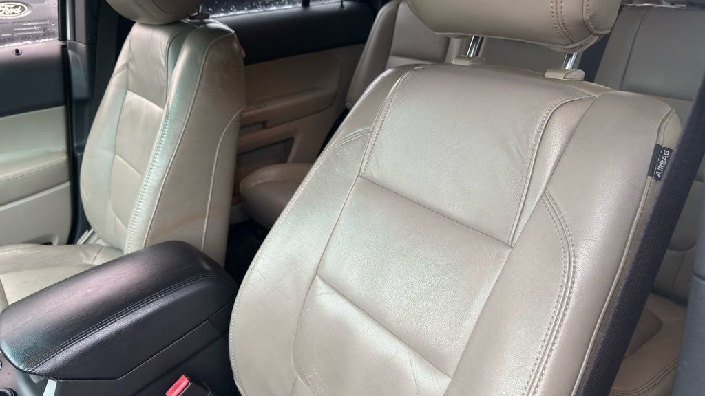 Used 2011 Ford Explorer XLT w/ 202A Rapid Spec Order Code image 11