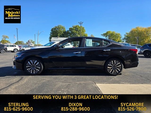 Used 2024 Nissan Altima 2.5 SV image 4