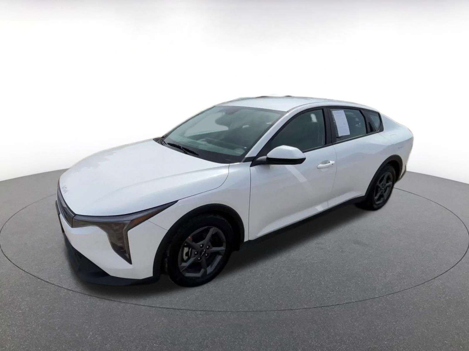 Used 2025 Kia K4 FWD image 8
