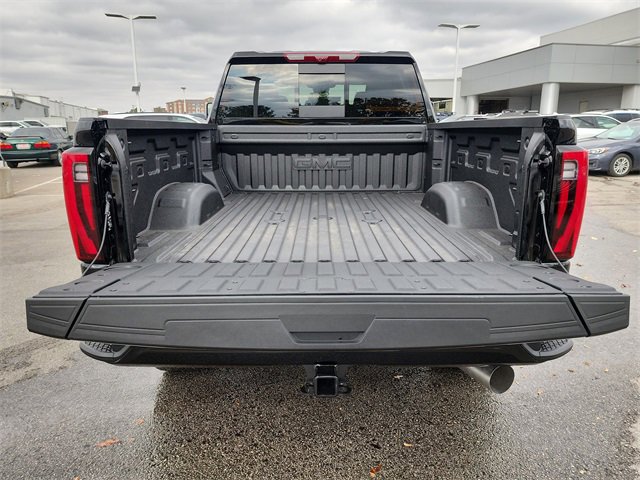 New 2026 GMC Sierra 2500 Denali w/ Denali Reserve Package image 7