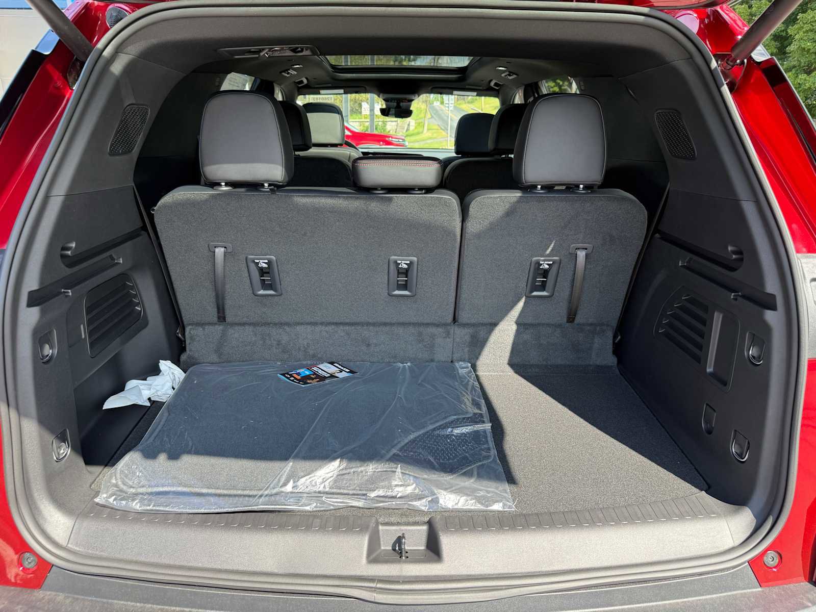 New 2026 Chevrolet Traverse Z71 w/ Driver Confidence Package image 28