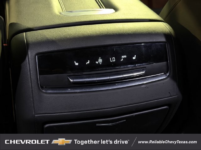 Used 2023 Cadillac Escalade ESV Sport AWD/4WD image 35