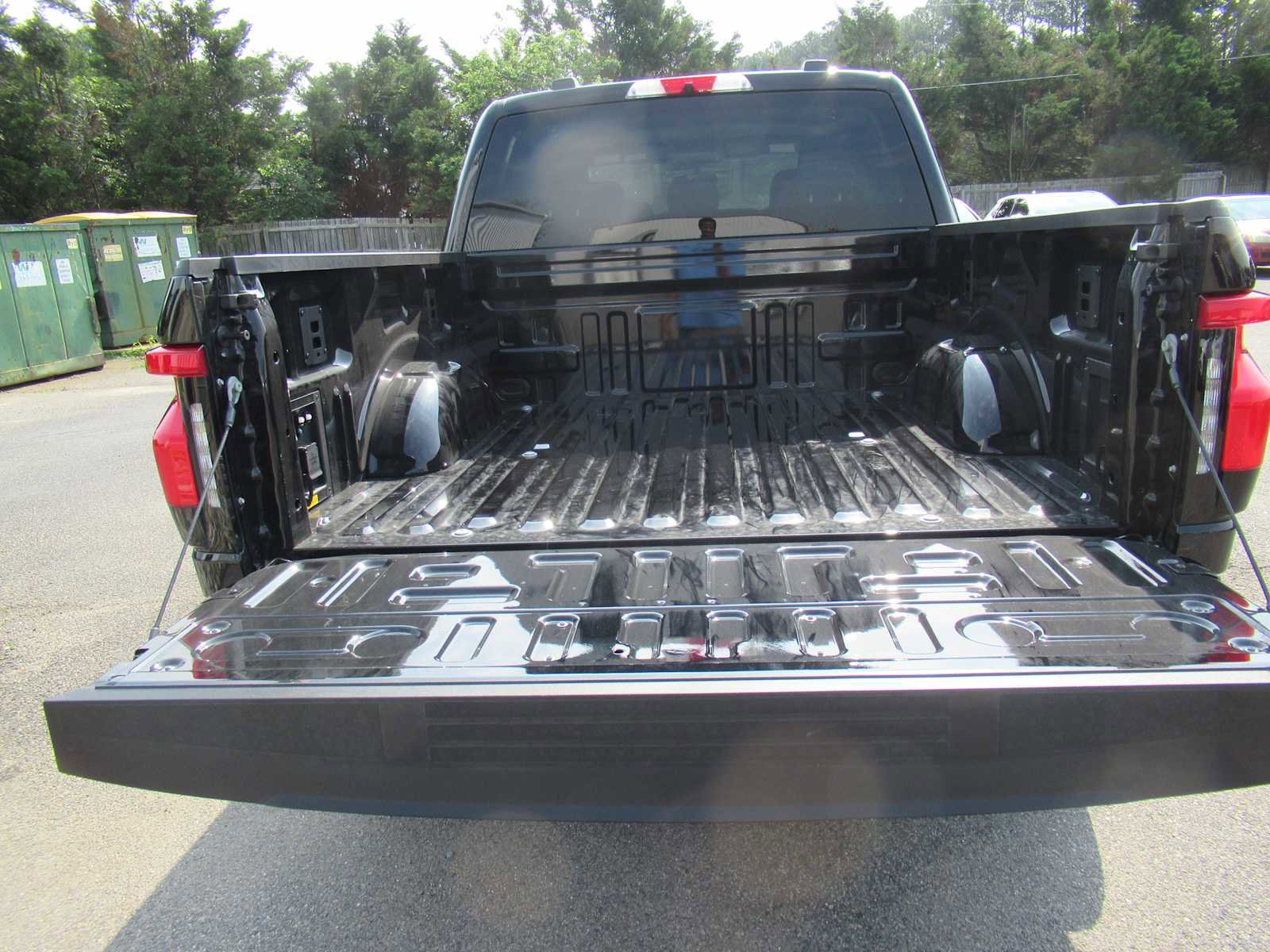 New 2025 Ford F150 Lightning XLT image 16