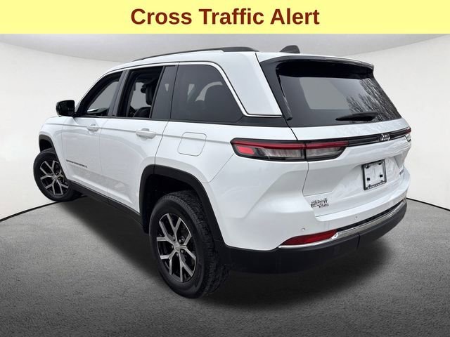 Used 2023 Jeep Grand Cherokee Limited image 10