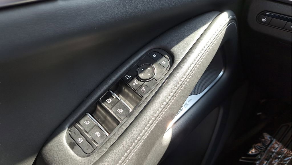 Used 2023 INFINITI QX60 Luxe w/ Vision Package image 24