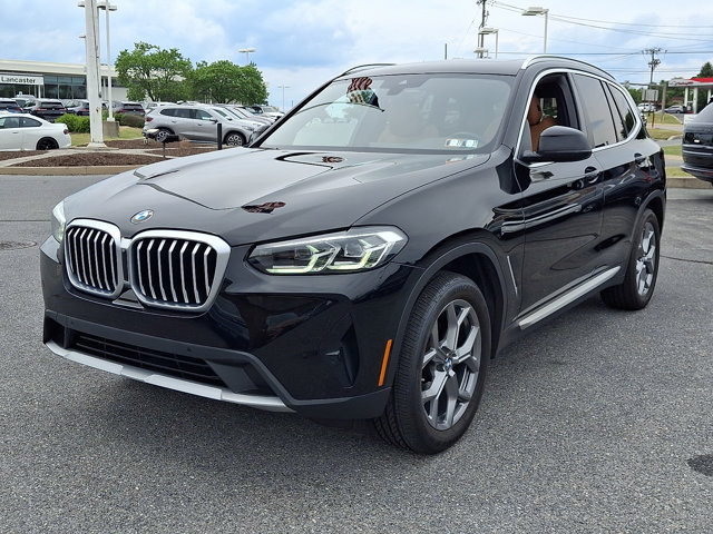 Used 2024 BMW X3 xDrive30i w/ Convenience Package AWD/4WD image 3